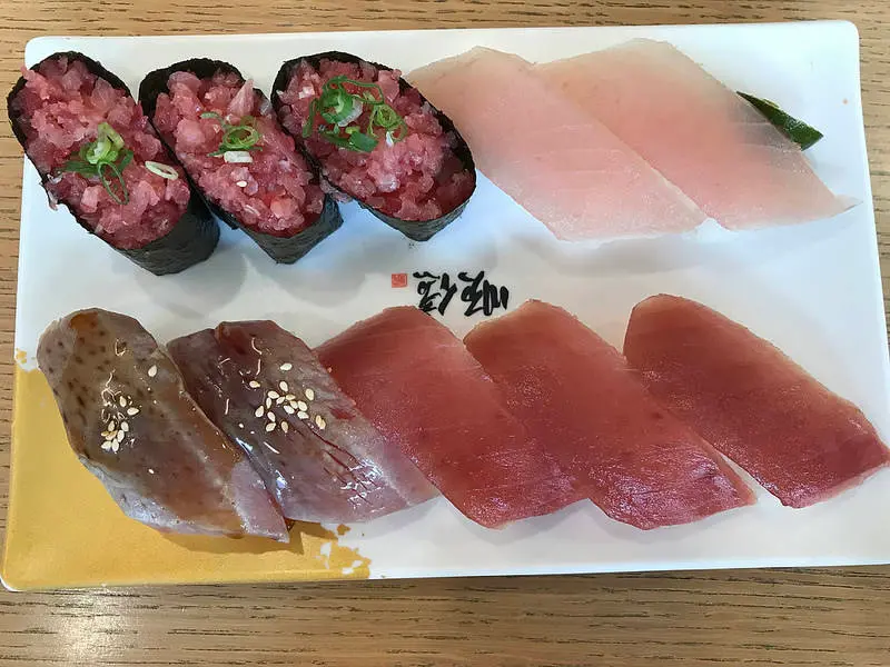 [新北] 板橋捷運~順憶生魚片~便宜新鮮又好吃高CP生魚片