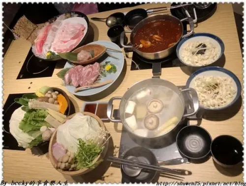 <捷運江子翠站>鬼椒一番鍋/桂丁雞/台北火鍋推薦/台北麻辣鍋/單人鍋/雙人鍋/聚餐場所/各式特色鍋品/板橋美食