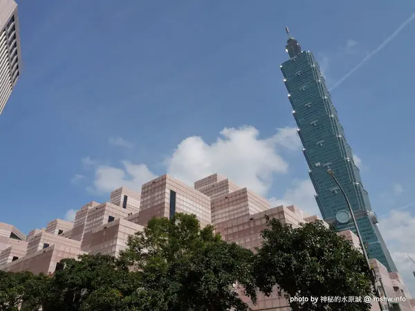 【食記】台北Pond Burger Cafe 早午餐.漢堡.輕食@信義國際會議中心&世界貿易中心-捷運MRT台北101/世貿 : 食材新鮮,口味創新,下午茶也能享受美味私房漢堡        
  