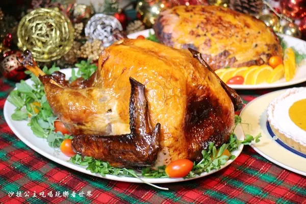 聖誕大餐就吃這個了『地中海牛排館』火雞大餐‧頂級熟成牛排分享禮籃預購中