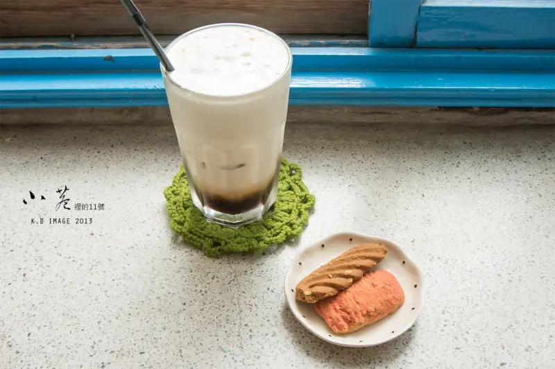 【台南‧小巷裡的十壹號】窗與陽光的低語