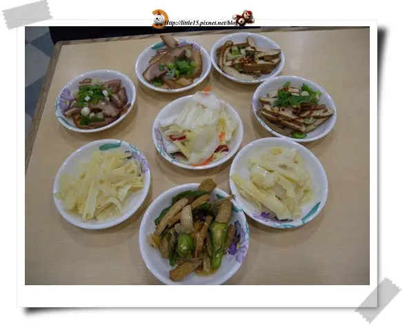 柯家莊美食小吃 每盤小菜10元