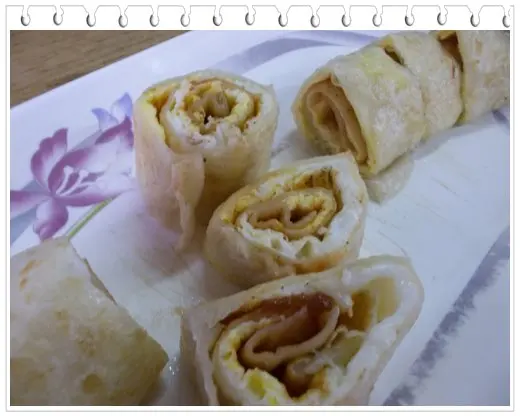 嗄嗄叫蛋餅 也有加賣午餐