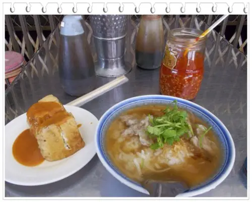 市場口大頭肉焿 