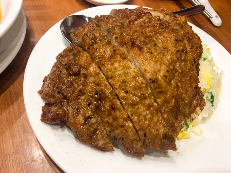 【台北美食】鼎泰豐～排骨炒飯 大激推!!!