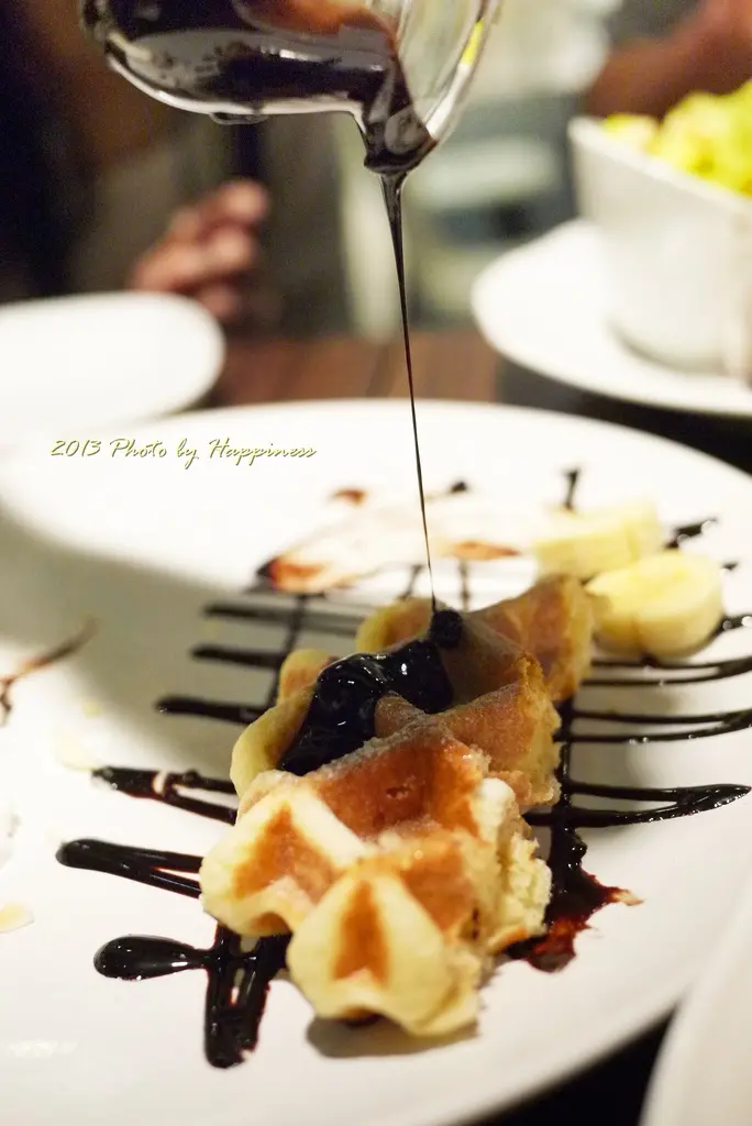 【台北信義_ATT4fun】Cupidon Cafe 比特丘咖啡洋食館，好吃的比利時鬆餅