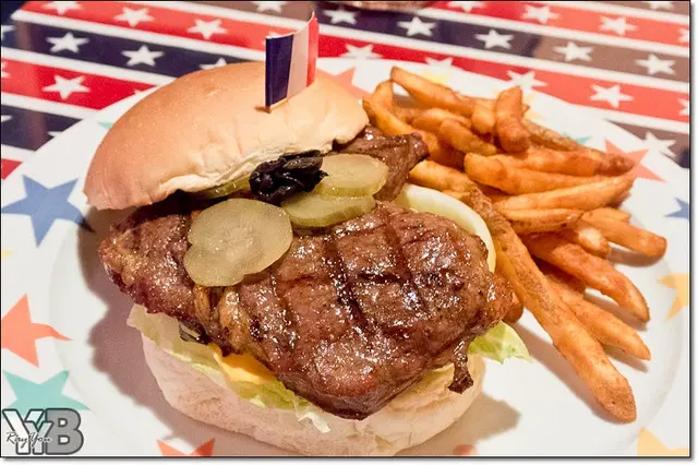 [口碑卷] WORTHY活西美式餐飲‧漢堡夾肋眼牛排好威啊~