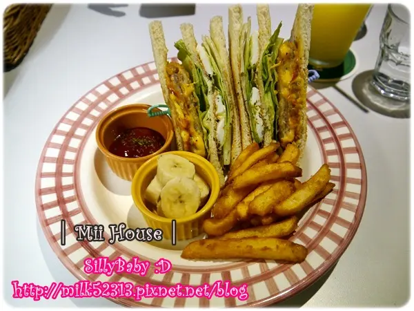 [美食] 新竹=大遠百周邊美食=Mii House♥逛街逛累了就進去坐坐吧*