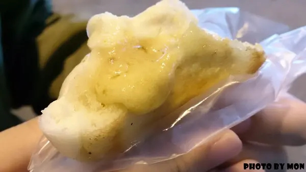 食ｉｎ中壢。會爆漿的水煎奶黃包【很普通水煎包】