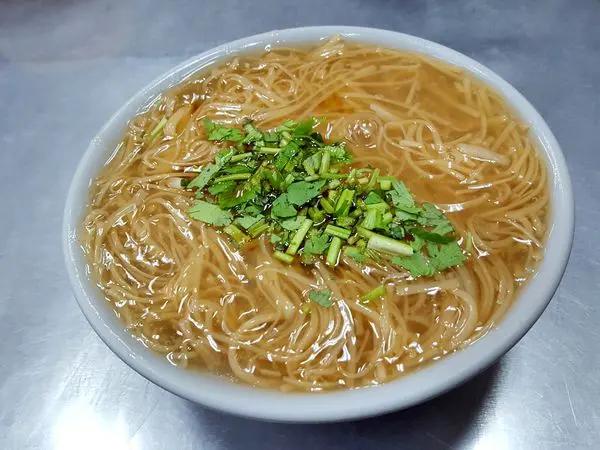 ▌泰山•全興麵線 ▌薇拉小公主推薦 • 討厭排隊但還是不能錯過的一攤CP五顆星街邊小吃