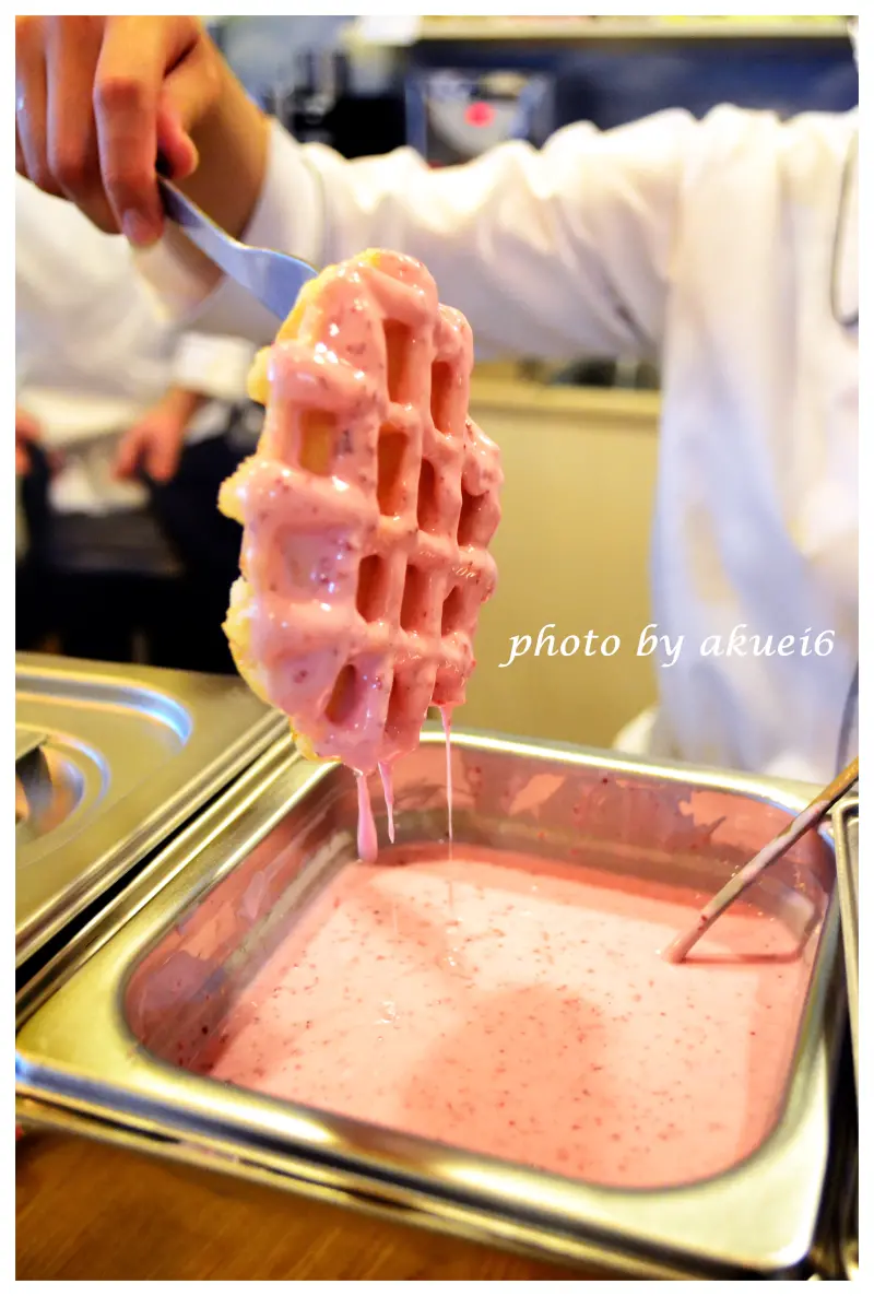 【試吃】高雄前鎮。Lattice比利時。列日鬆餅(夢時代高雄店)