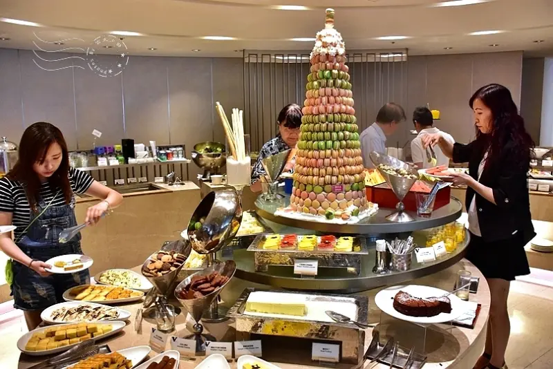 老爺酒店Le Café下午茶：香檳色的吃到飽