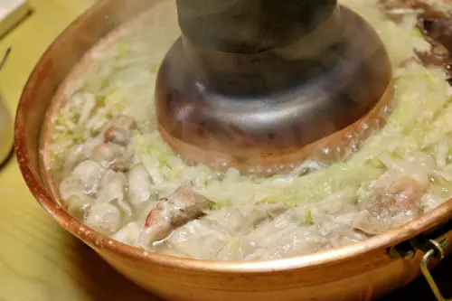 【台北美食】老舅的家鄉味(台北店)-『中山國中站』東北酸白菜火鍋推薦