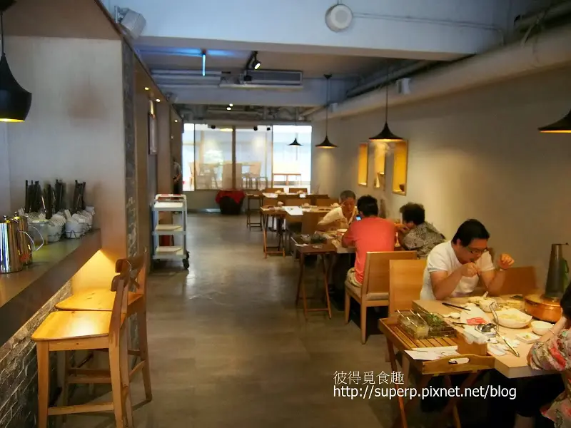 [餐廳食記]台北老舅的家鄉味：含蓄優雅的酸菜白肉鍋