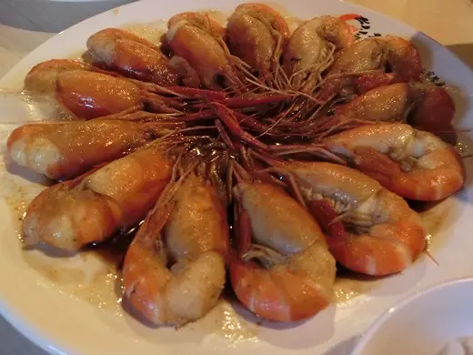 【新竹推薦美食】餐廳有火鍋、活蝦、各式海鮮料理●擁有寬廣空間適合聚餐的餐廳●竹北美食首選－推薦值得一訪再訪的新竹美食餐廳