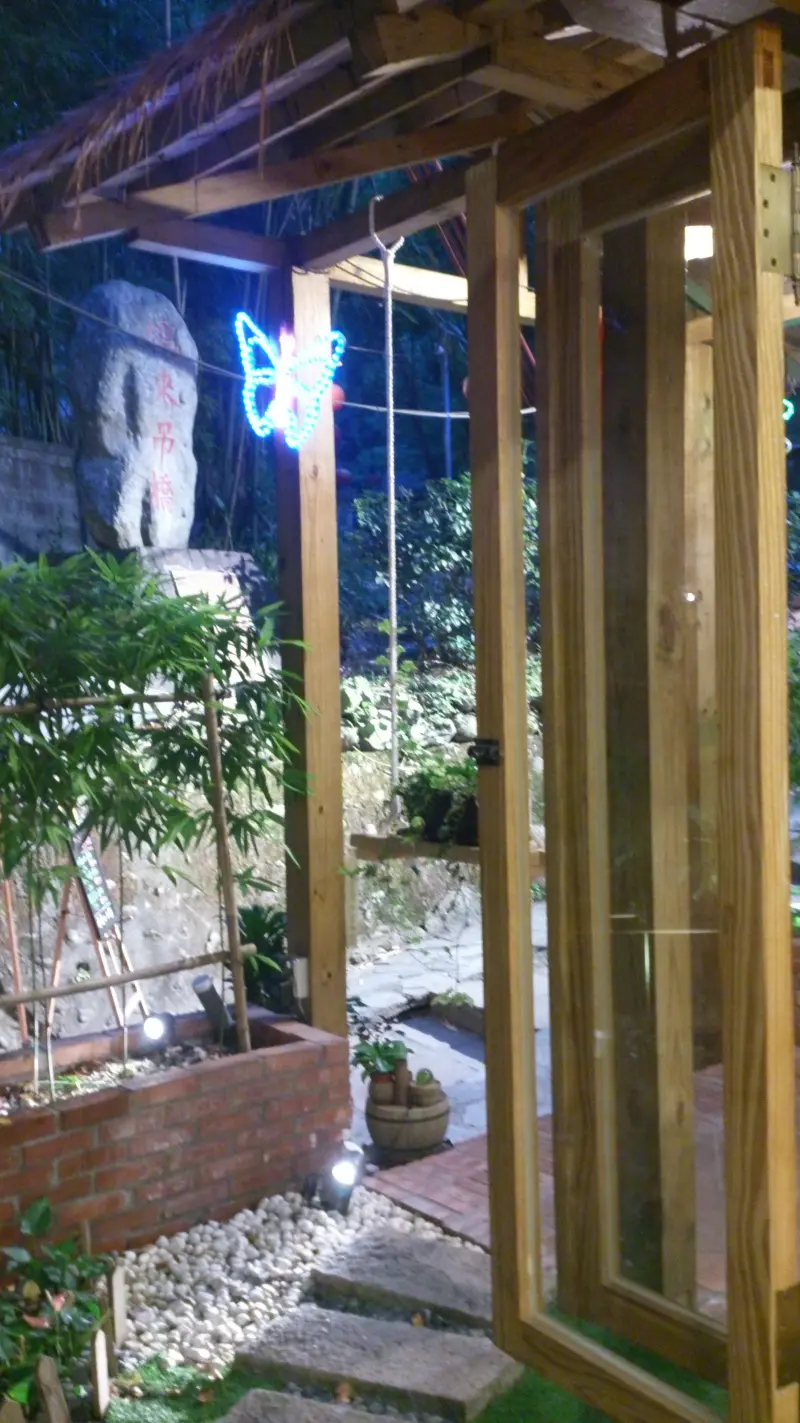 捎來情人簡餐餐廳-適合到谷關泡溫泉幽會(?)的情侶