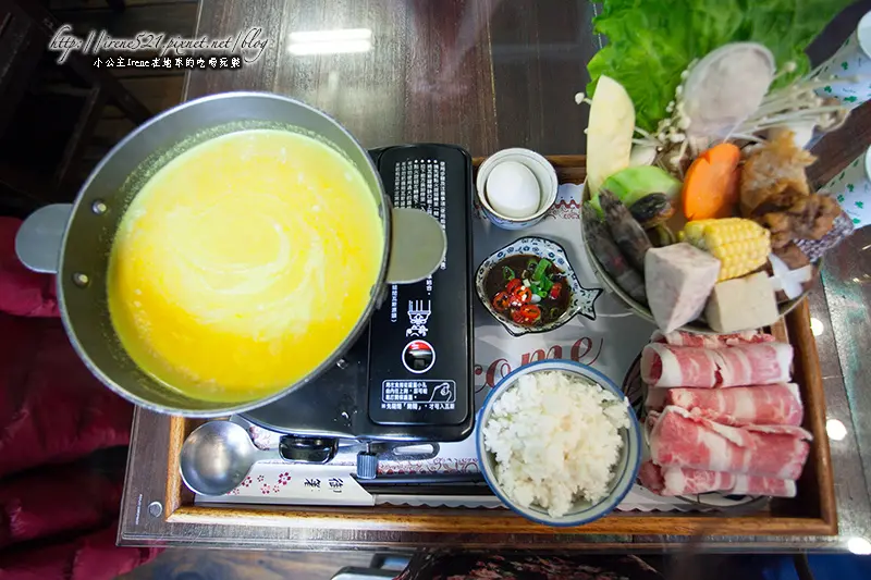 【嘉義】老屋新生命，懷舊氣氛中品嚐超濃南瓜鍋．老房子1955