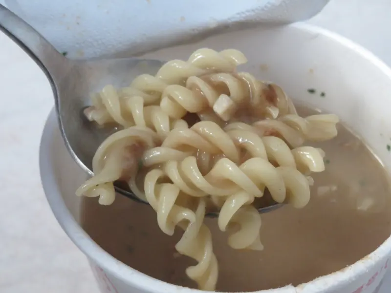 【邀約】＂松露嫩雞風味荷卡廚坊義大利濃湯麵＂：低熱量濃湯麵讓你吃得享受也吃得健康