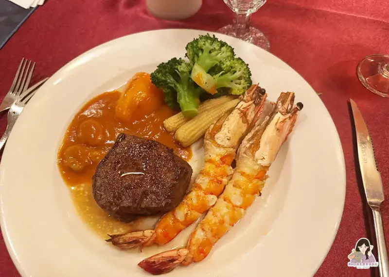 【台北美食】沾美西餐廳附菜單，自助提供沙拉、蛋糕、水果，當月