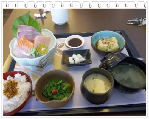 菊丹料理亭  好愛生魚片