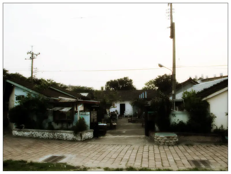 「台中」楓樹 13 咖啡 -- 單純的來杯~咖啡~好嗎!?