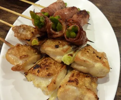 小小居酒屋,大大大的滿足---永康街上的紅蜻蜓食事處        
      