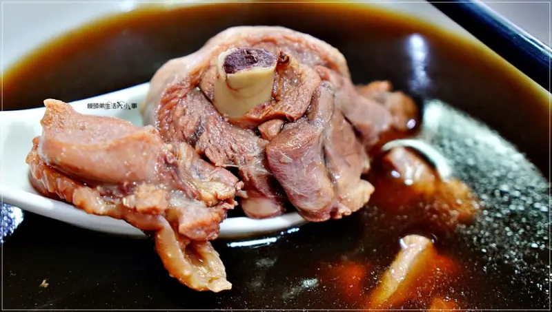 【宅配美食】雙月食品社～台北米其林必比登推薦餐廳，低鈉、無味精、無鹽，吃得安心又健康，免出門排隊，在家也可以享受五星級的雞湯