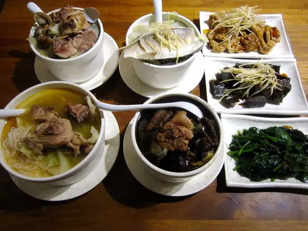 【台北市】平價味美料多實在養生美食台大醫院-雙月食品社