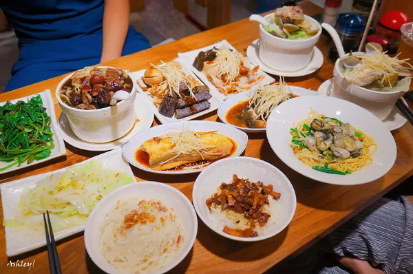 雙月食品社|近捷運善導寺．成功高中．台大醫院．超級澎湃大碗的養生燉補雞湯．排隊店．台北知名台式家常餐館！