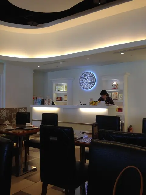 [台北] 新港茶餐廳 西門鬧區的港味好料理