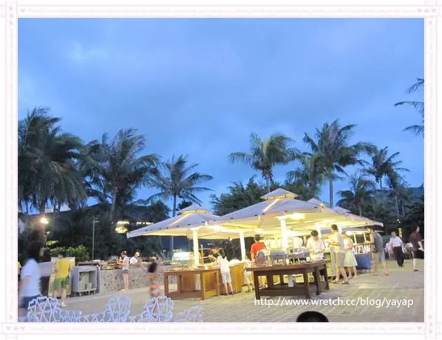 【美食】我的浪漫情人節大餐！墾丁凱薩大飯店庭園BBQ。