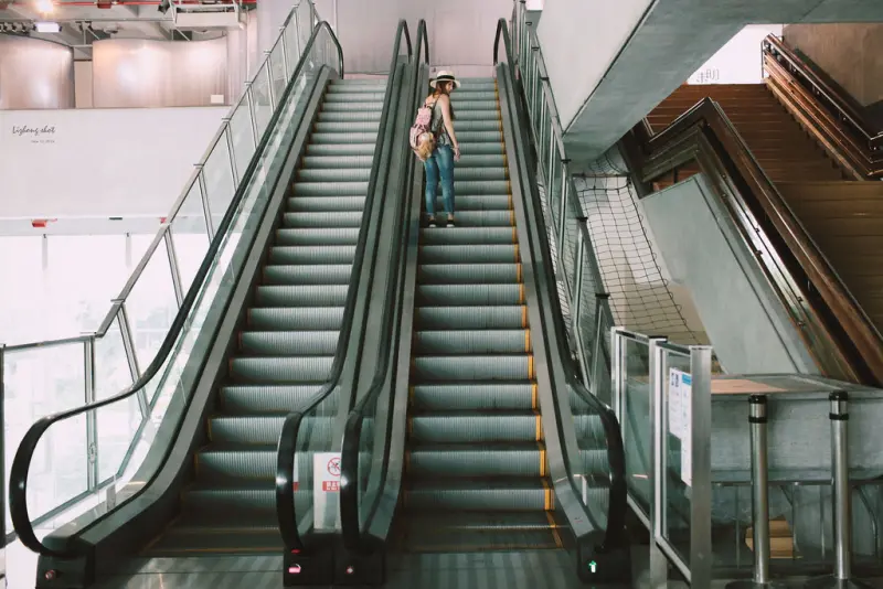 北美館的那些回顧曲（梅丁衍回顧展＃未明的雲朵:一城七街）