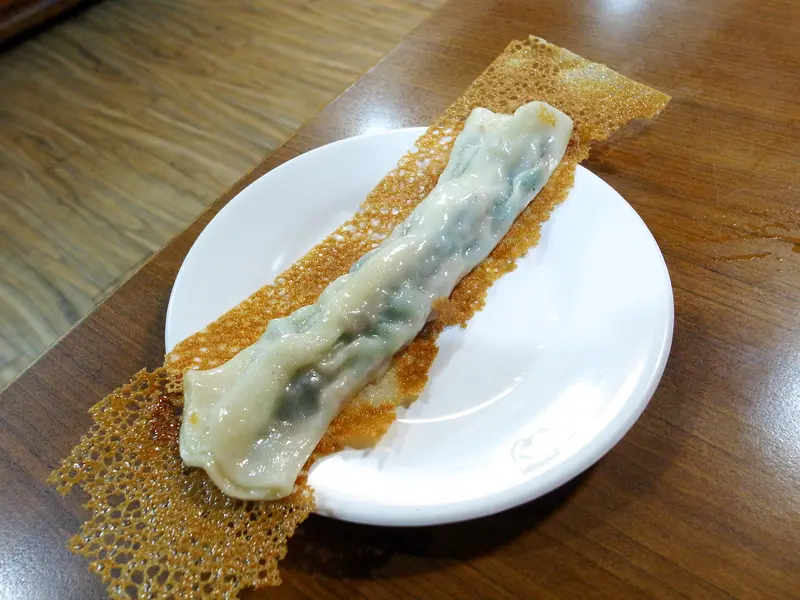 GRD3日誌---01052013 楊家麵食水餃館：美味滿點的巨無霸鍋貼