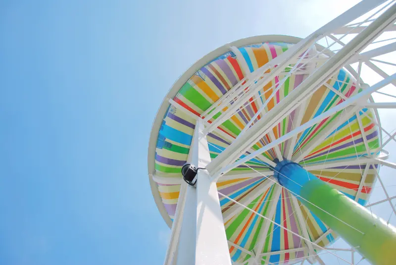 初夏 . 咬一口彩虹棒棒糖 * 高雄 . 自來水公園