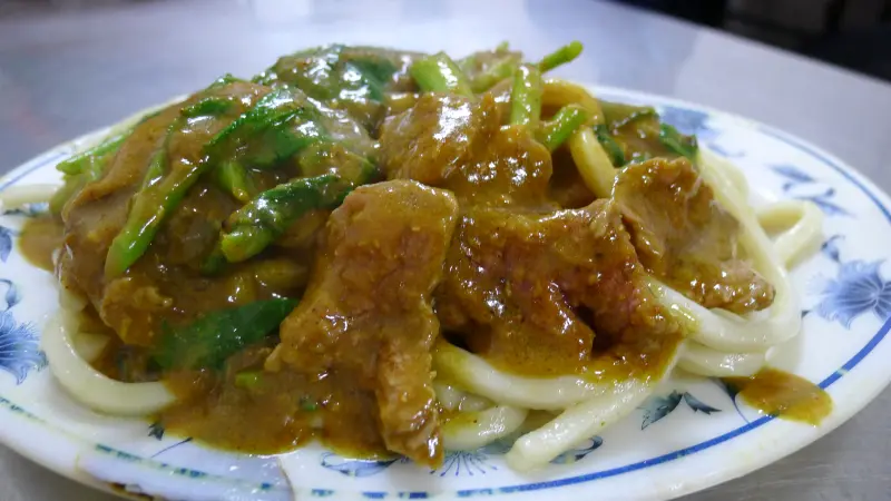 【食記】舊鐵路旁的老味道 ♥ 三德沙茶牛羊肉店