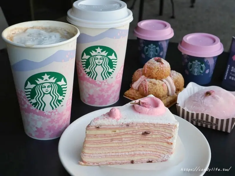 星巴克櫻花季登場！超美櫻花杯，還有新品櫻花莓果千層薄餅