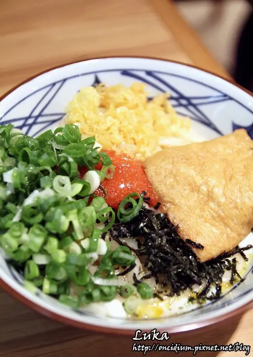 [信義商圈] A8 丸龜製麵～價格平實、人氣超夯的好吃烏龍麵