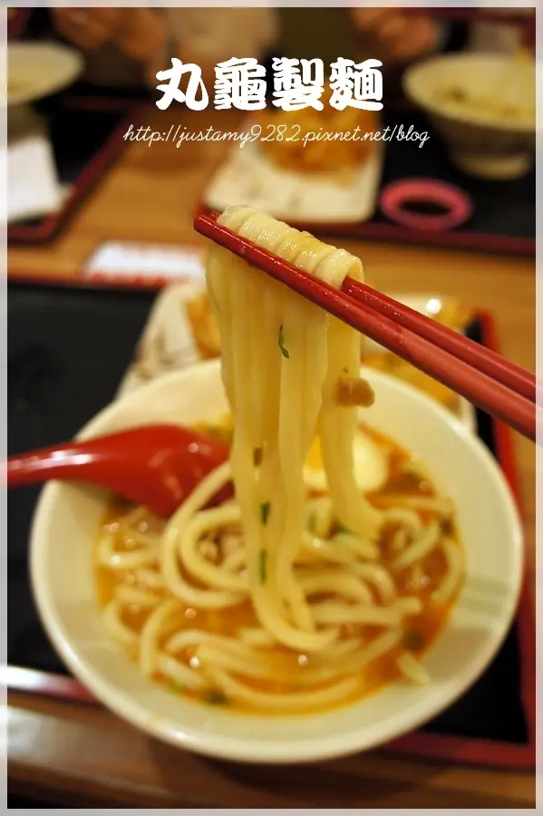 [台北市。信義區] 大排長龍の好味道★丸龜製麵★