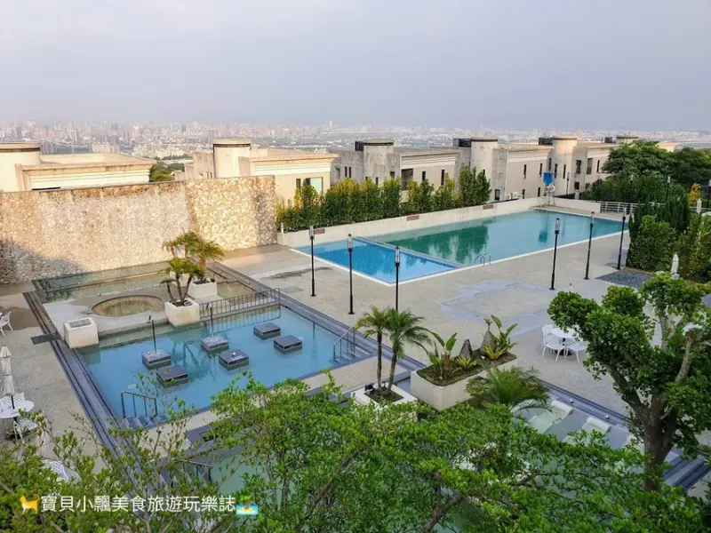 [住]台中 百萬美景盡收眼底 悠閒享受度假好時光 台中唯一五星級溫泉飯店  清新溫泉飯店