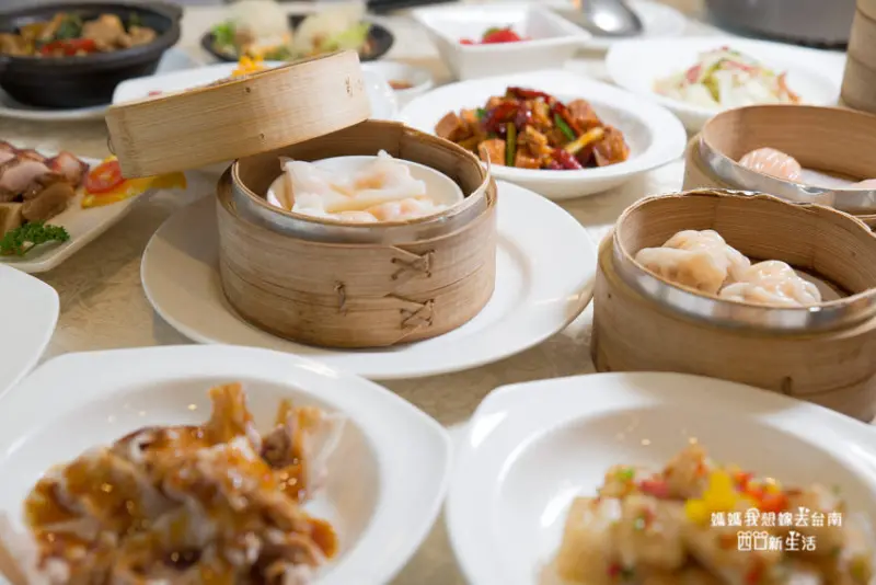 【台南美食】吃到飽料理推薦！中、港、台式料理，台南大飯店中餐廳　食選任意點 - 媽媽我想嫁去台南！四口新生活