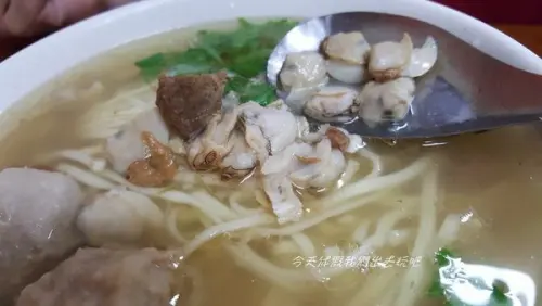 阿添蛤仔麵。彰化必吃美食小吃50年老店蛤仔麵.雞捲必點