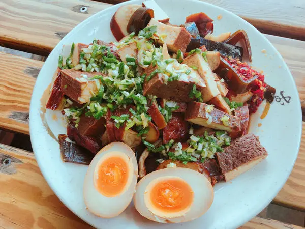 桃園美食/大溪老街 老阿伯現滷豆干 全素食豆干霸主