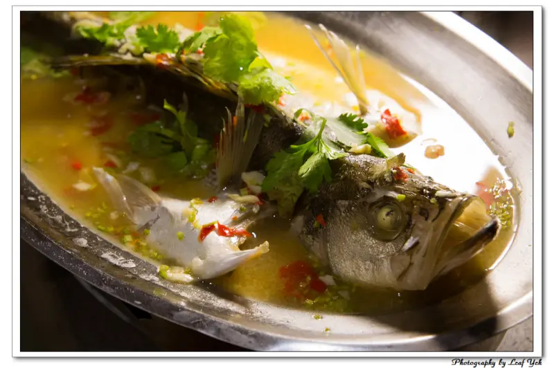 [試吃][台北][泰]泰式創意熱炒。香菜餐廳Bar in 遼寧街夜市