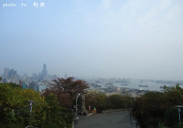 【高雄。鼓山】 高雄忠烈祠~LOVE觀景台        
      