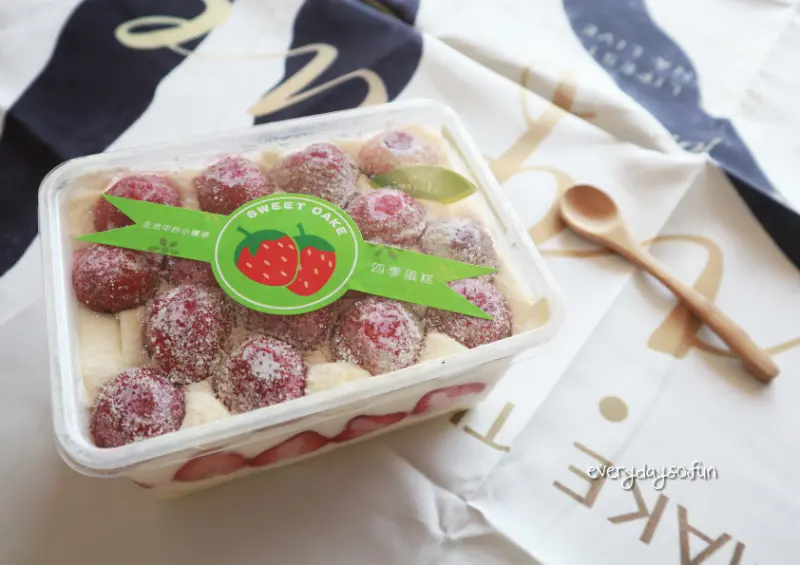 ∥生活美食∥宅配甜點搶攻！CP值超高，每口都是新鮮大草莓！米詩堤超人氣甜點四季草莓蛋糕
