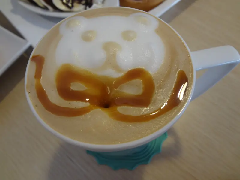 1020711[禮官三小愛台灣]西納小街與可愛的小熊來到童話般世界在彩虹步道上一起用餐