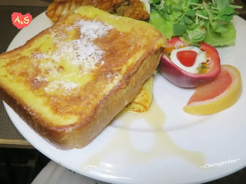 台北 捷運市政府站 We & Me Café~信義區下午茶之來點不一樣的早午餐吧