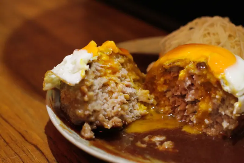 [台北美食] 名古屋台所。超厚日式手打漢堡排，排隊也甘願 // 捷運雙連站.赤峰街