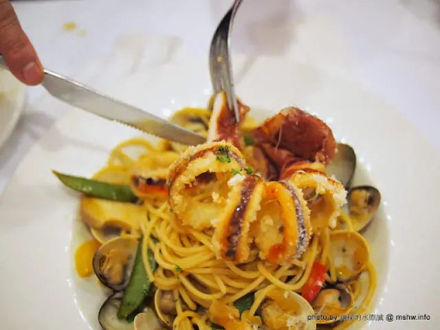 義麵的烹煮與調味還不錯,就是價位偏高了點! – 台中西屯