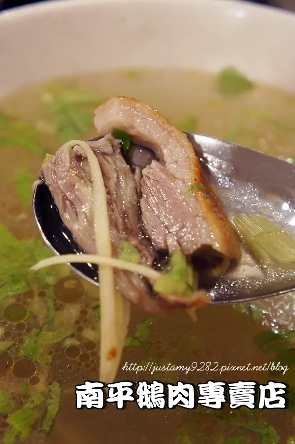 食記 ☞ 桃園。在地人超夯小吃 ▍南平鵝肉專賣店 ▍生意好到坐無缺席!!!